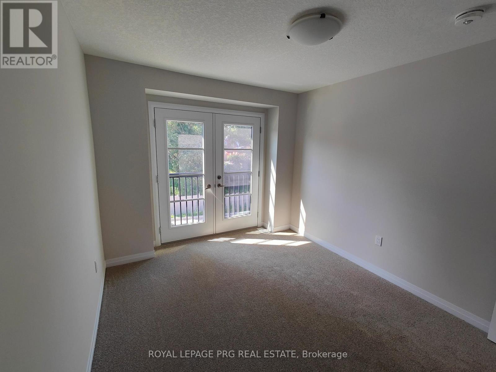 6 - 143 Elgin Street N, Cambridge, Ontario  N1R 0E1 - Photo 8 - X12432744