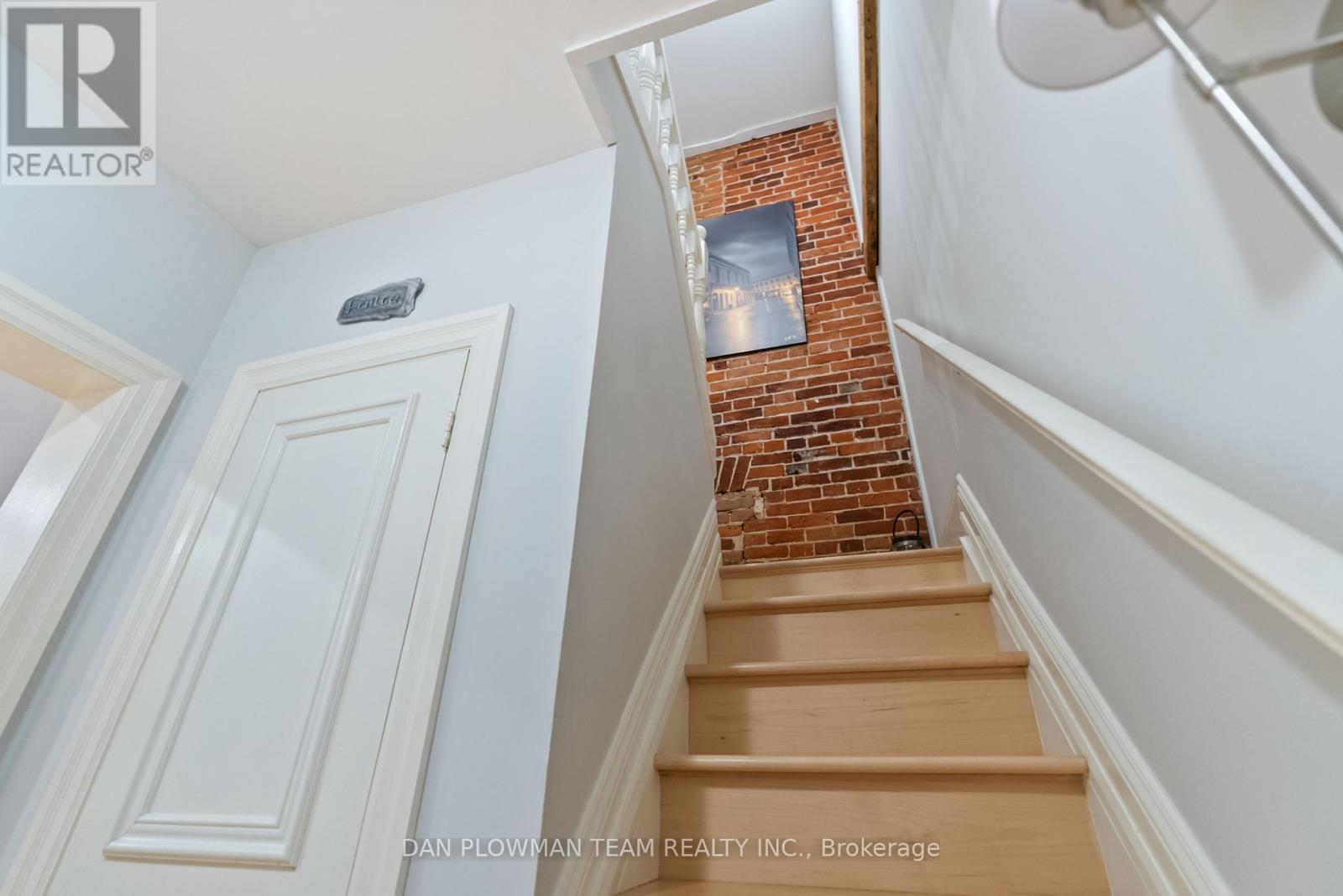 20-22 John Street, Port Hope, Ontario  L1A 2Z2 - Photo 18 - X12432754
