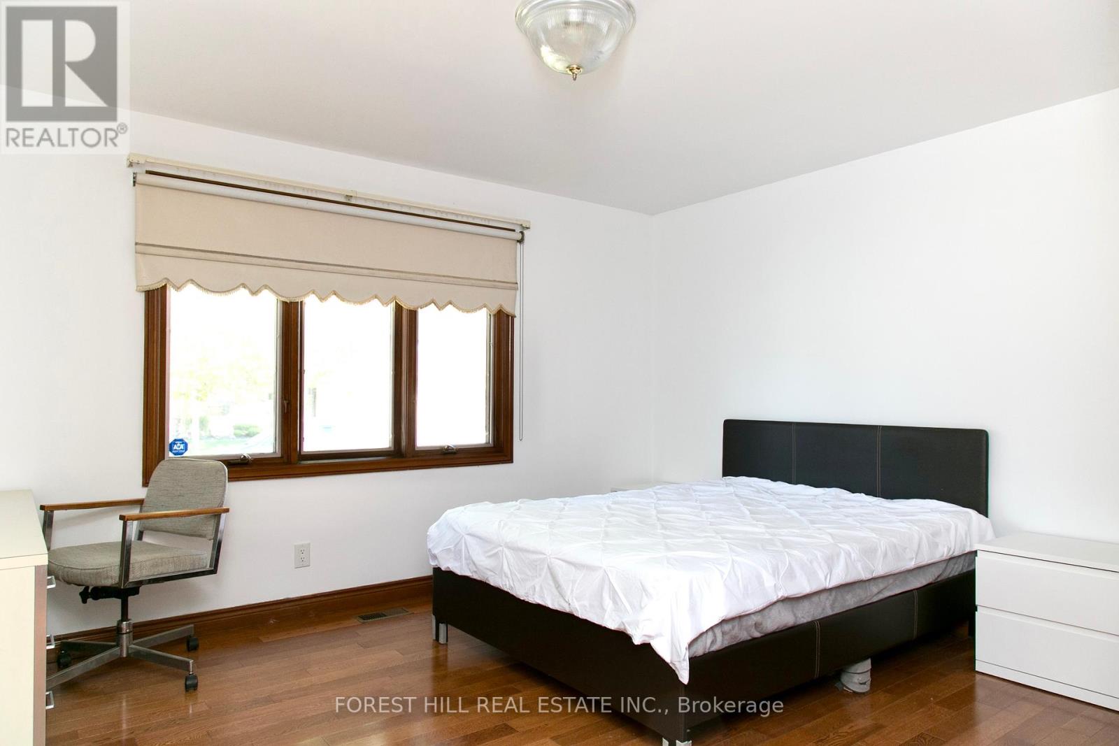 2755 Lionel Drive, Windsor, Ontario  N8X 4X5 - Photo 10 - X12432755