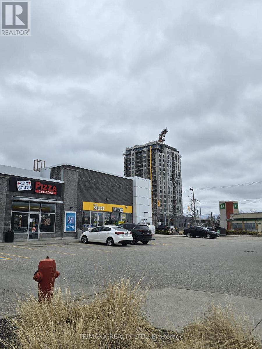 E 104 - 4195 King Street, Kitchener, Ontario  N2P 0C1 - Photo 18 - X12432799