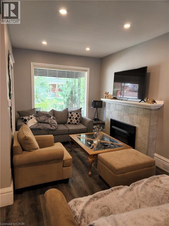 16 Cedar Avenue Unit# 1, Hamilton, Ontario  L8M 3A5 - Photo 11 - 40774459