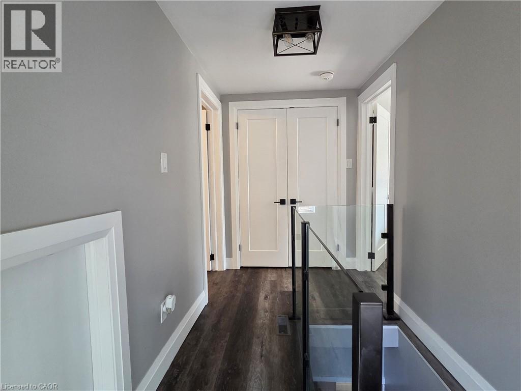 16 Cedar Avenue Unit# 1, Hamilton, Ontario  L8M 3A5 - Photo 12 - 40774459