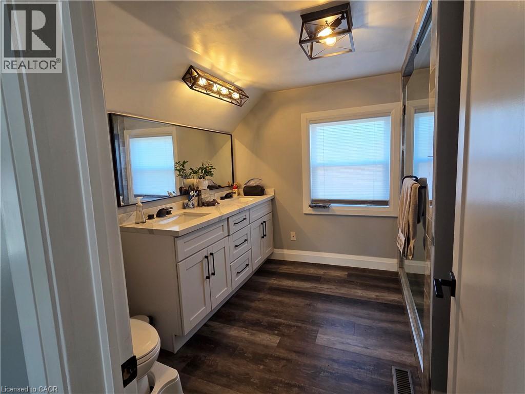 16 Cedar Avenue Unit# 1, Hamilton, Ontario  L8M 3A5 - Photo 13 - 40774459