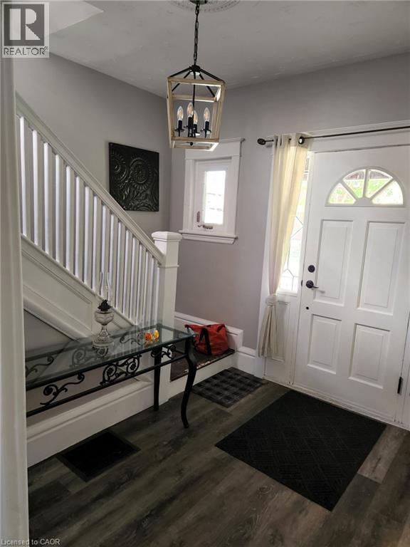 16 Cedar Avenue Unit# 1, Hamilton, Ontario  L8M 3A5 - Photo 2 - 40774459