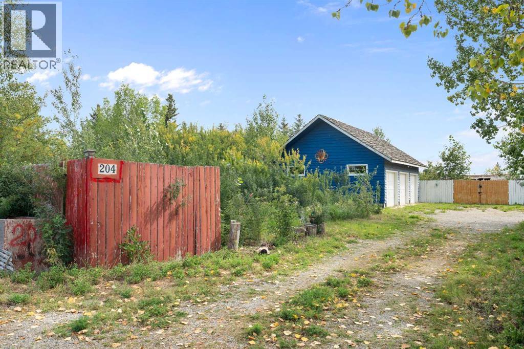 204 High Point Estates, Rural Rocky View County, Alberta  T1X 2K5 - Photo 7 - A2243740