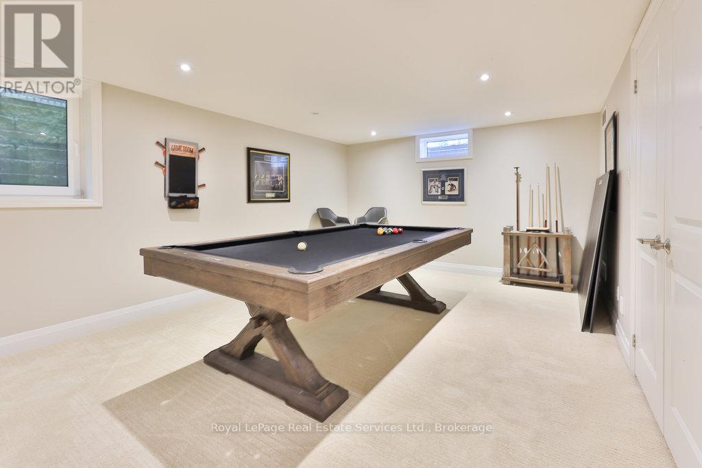 165 Digby Road, Oakville, Ontario  L6J 6A8 - Photo 33 - W12432170