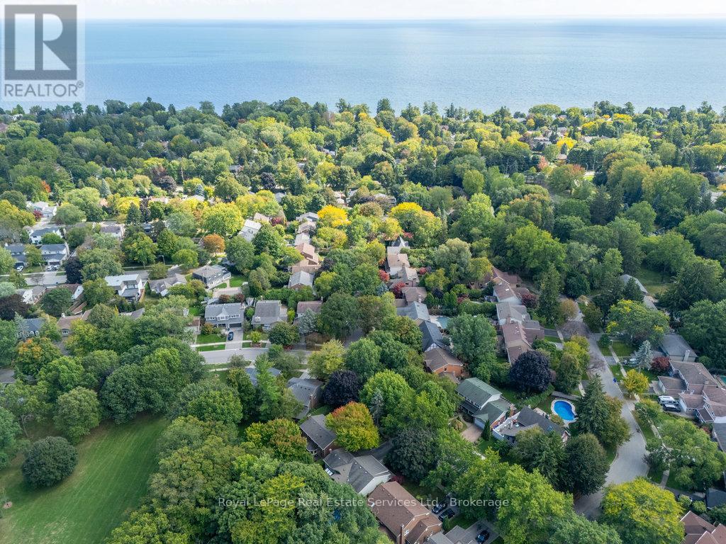 165 Digby Road, Oakville, Ontario  L6J 6A8 - Photo 48 - W12432170