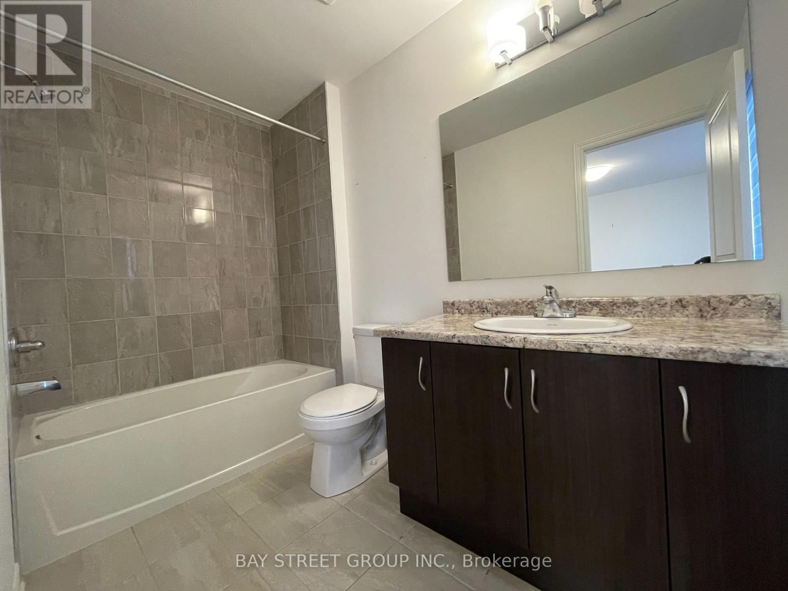 24 Imperial College Lane, Markham, Ontario  L6E 0V6 - Photo 16 - N12402436