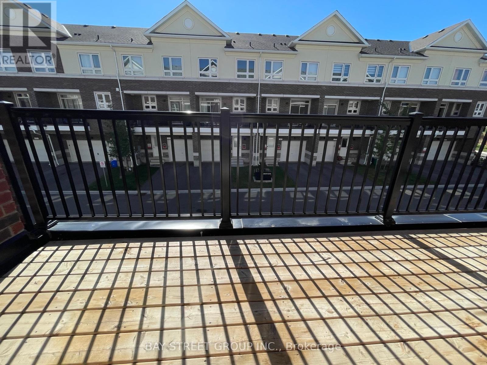 24 Imperial College Lane, Markham, Ontario  L6E 0V6 - Photo 12 - N12402436