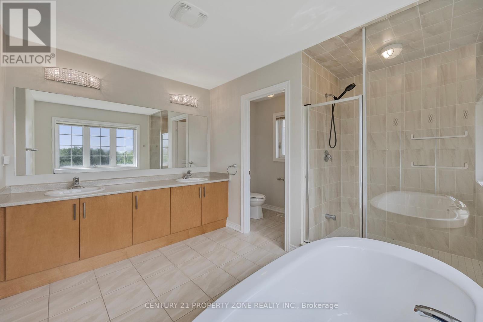 919 Green Street, Innisfil, Ontario  L0L 1W0 - Photo 33 - N12431834