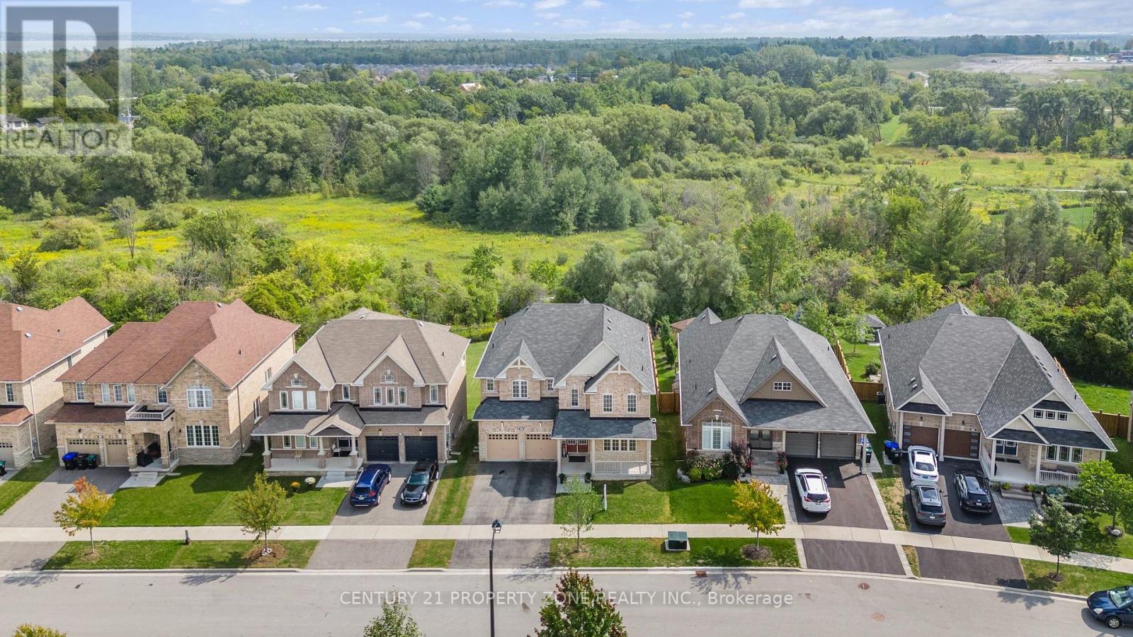 919 Green Street, Innisfil, Ontario  L0L 1W0 - Photo 4 - N12431834