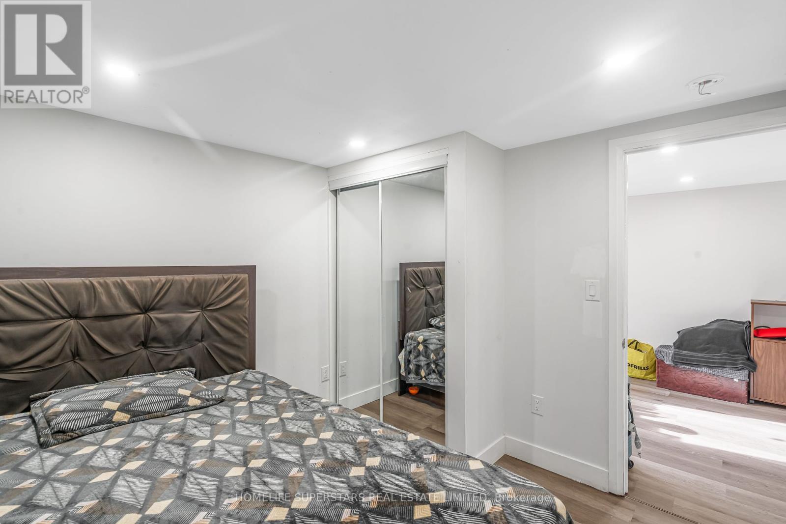 181 Clarke Road, London East, Ontario  N5W 5E3 - Photo 36 - X12427954
