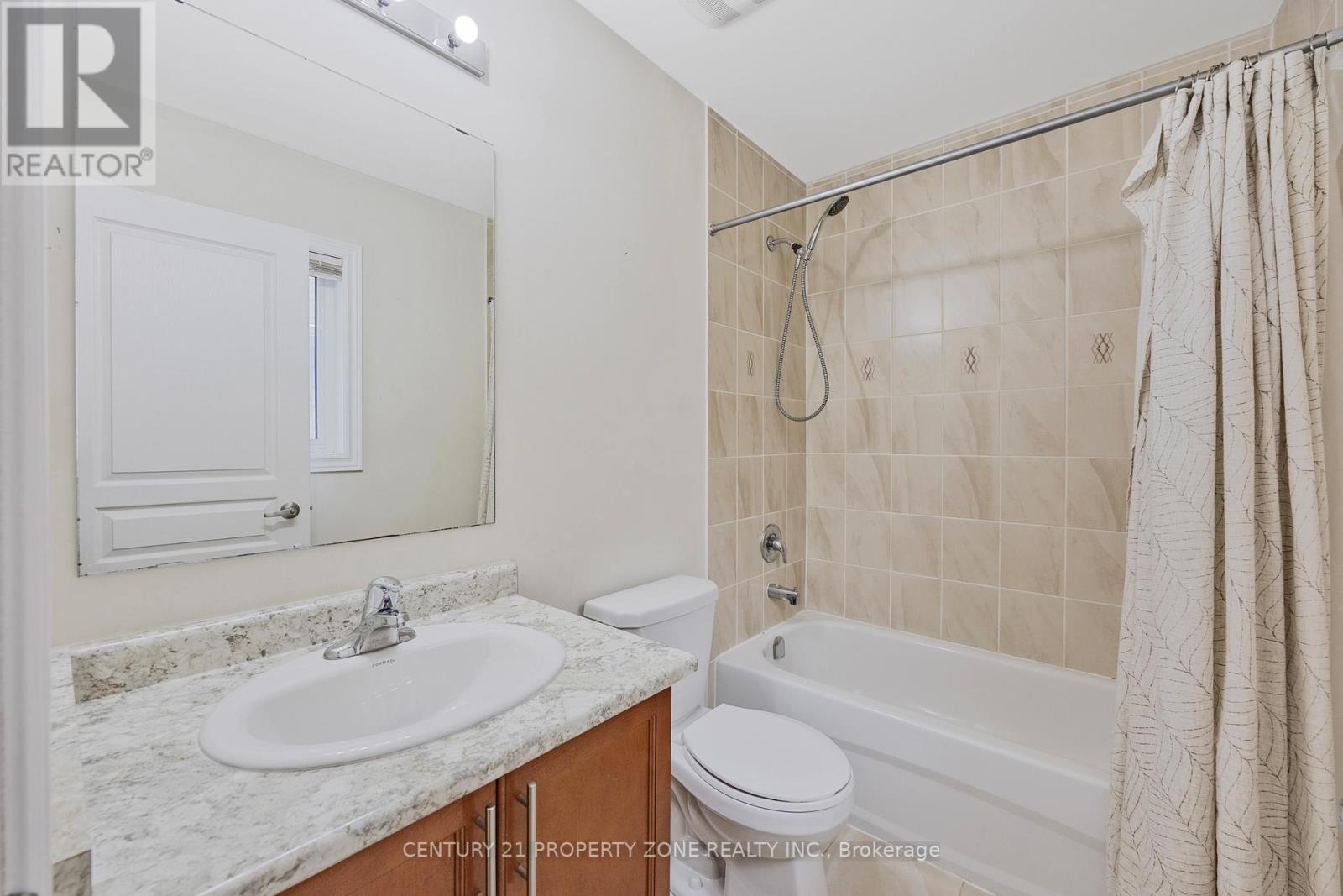 919 Green Street, Innisfil, Ontario  L0L 1W0 - Photo 36 - N12431834