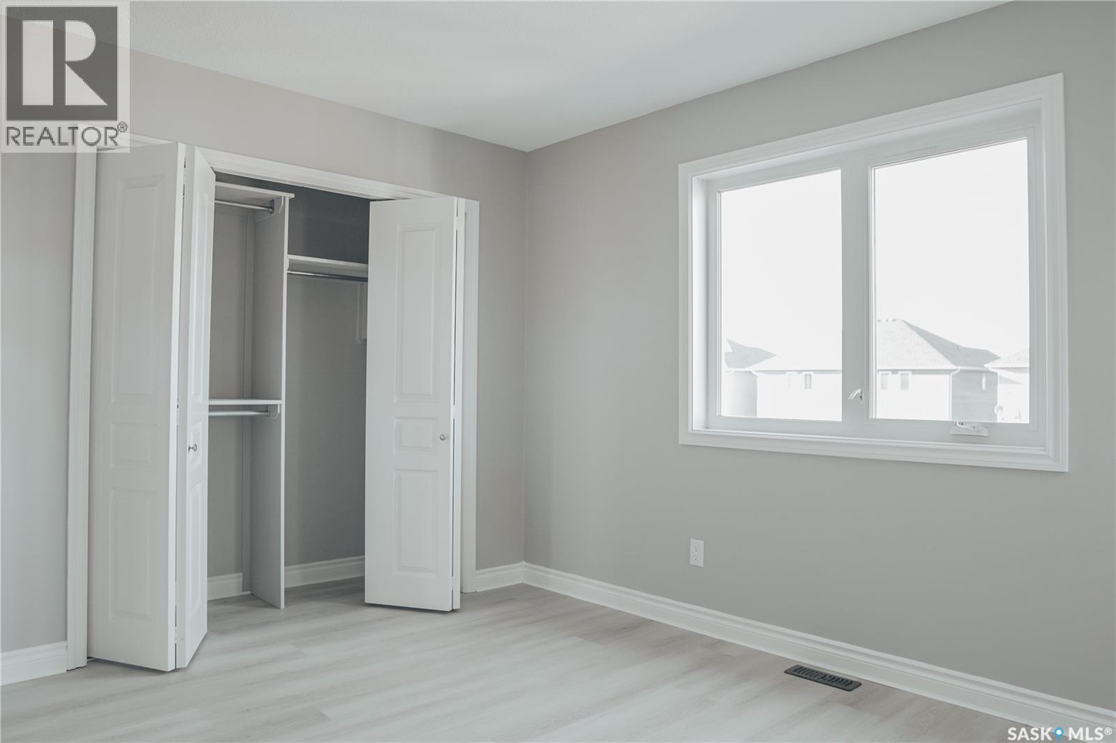 5426 Mitchinson Way, Regina, Saskatchewan  S4W 0E7 - Photo 12 - SK019610