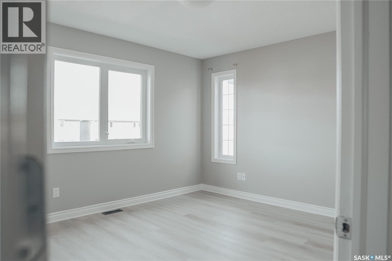 5426 Mitchinson Way, Regina, Saskatchewan  S4W 0E7 - Photo 13 - SK019610