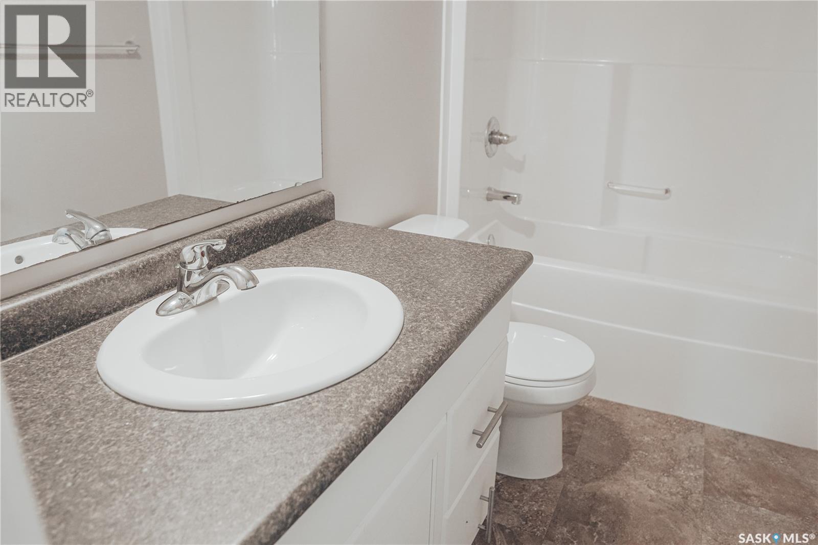 5426 Mitchinson Way, Regina, Saskatchewan  S4W 0E7 - Photo 24 - SK019610