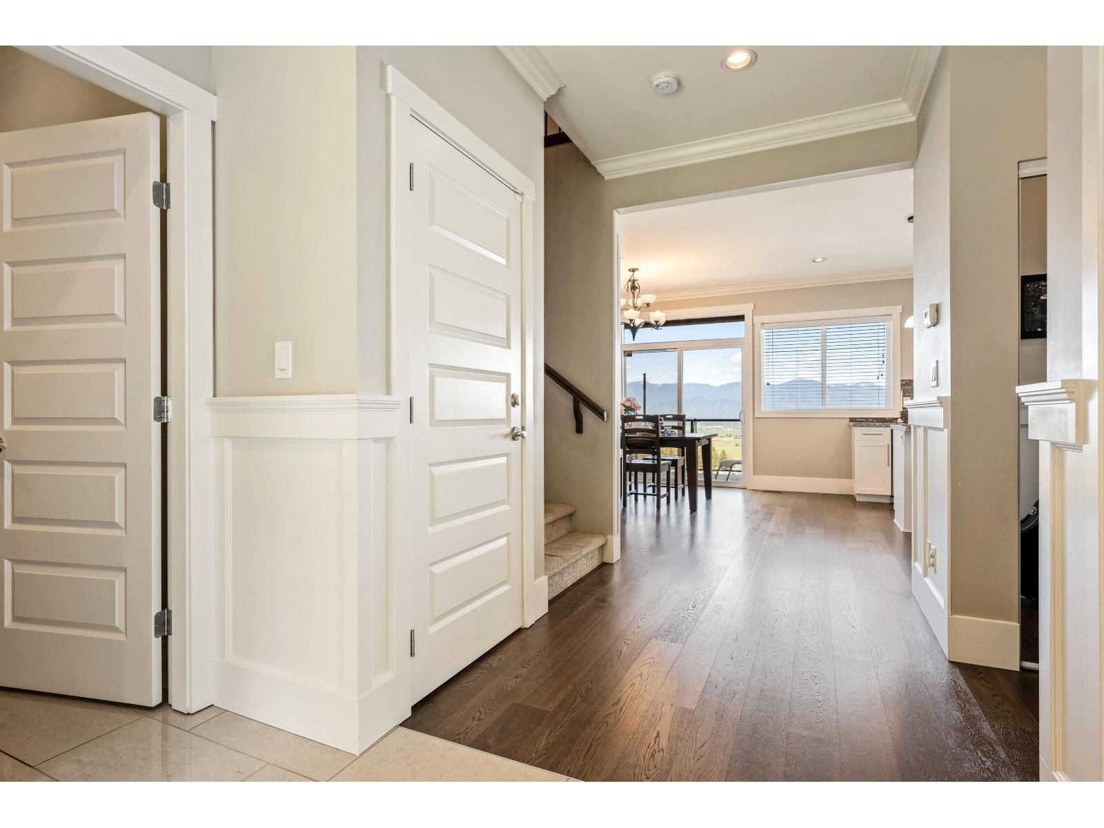 Property at 50473 KINGSTON DRIVE image 3