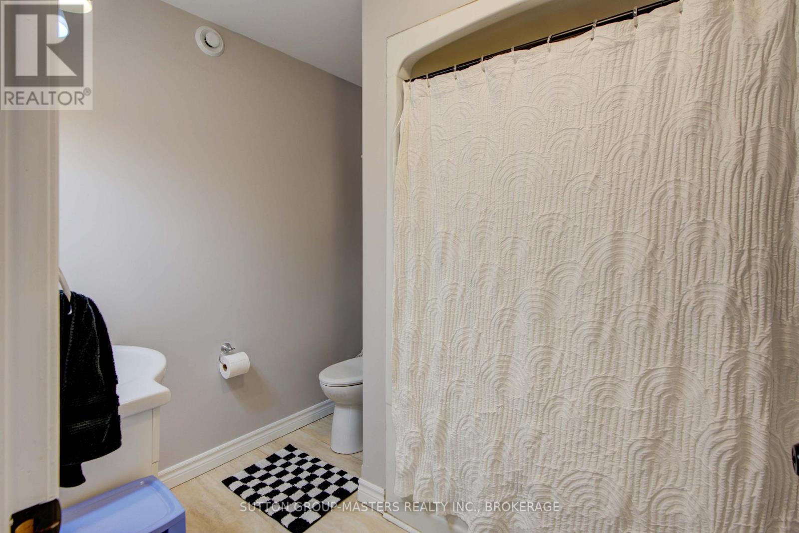 7908 Battersea Road, Frontenac (Frontenac South), Ontario  K0H 1H0 - Photo 38 - X12432985