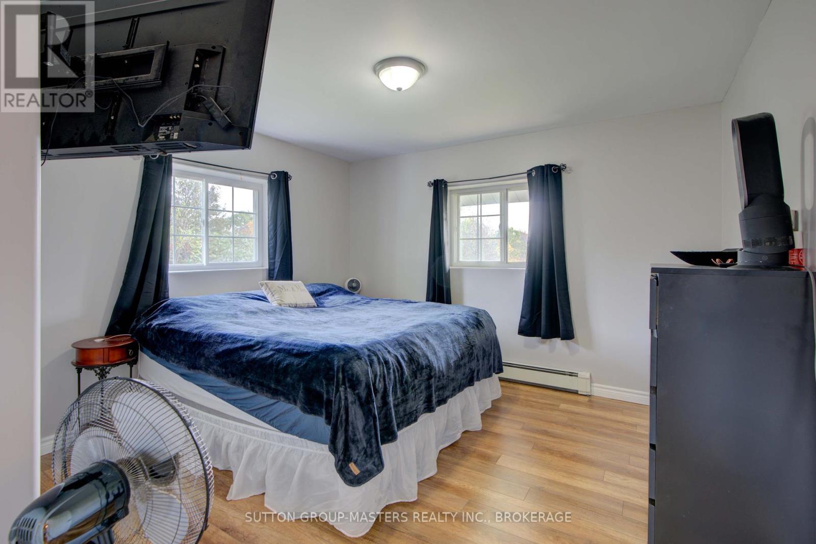7908 Battersea Road, Frontenac (Frontenac South), Ontario  K0H 1H0 - Photo 43 - X12432985