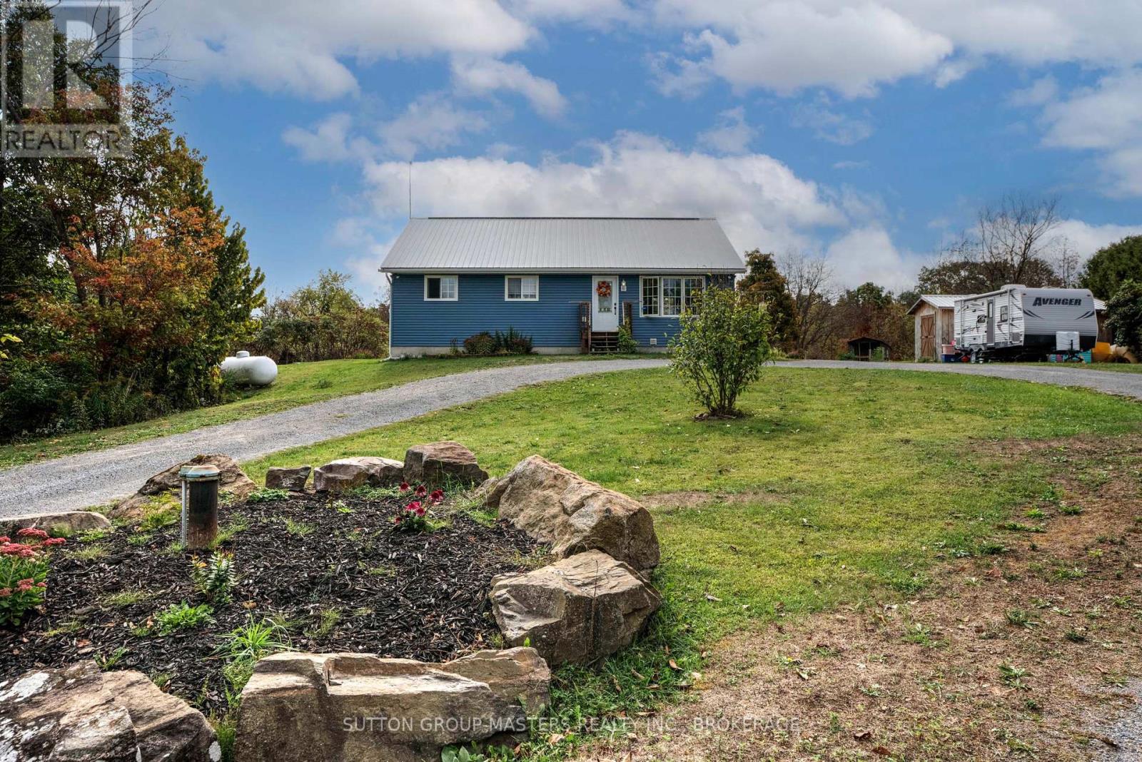 7908 Battersea Road, Frontenac (Frontenac South), Ontario  K0H 1H0 - Photo 6 - X12432985
