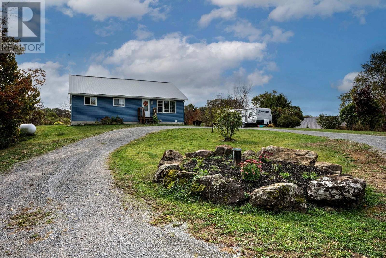 7908 Battersea Road, Frontenac (Frontenac South), Ontario  K0H 1H0 - Photo 7 - X12432985