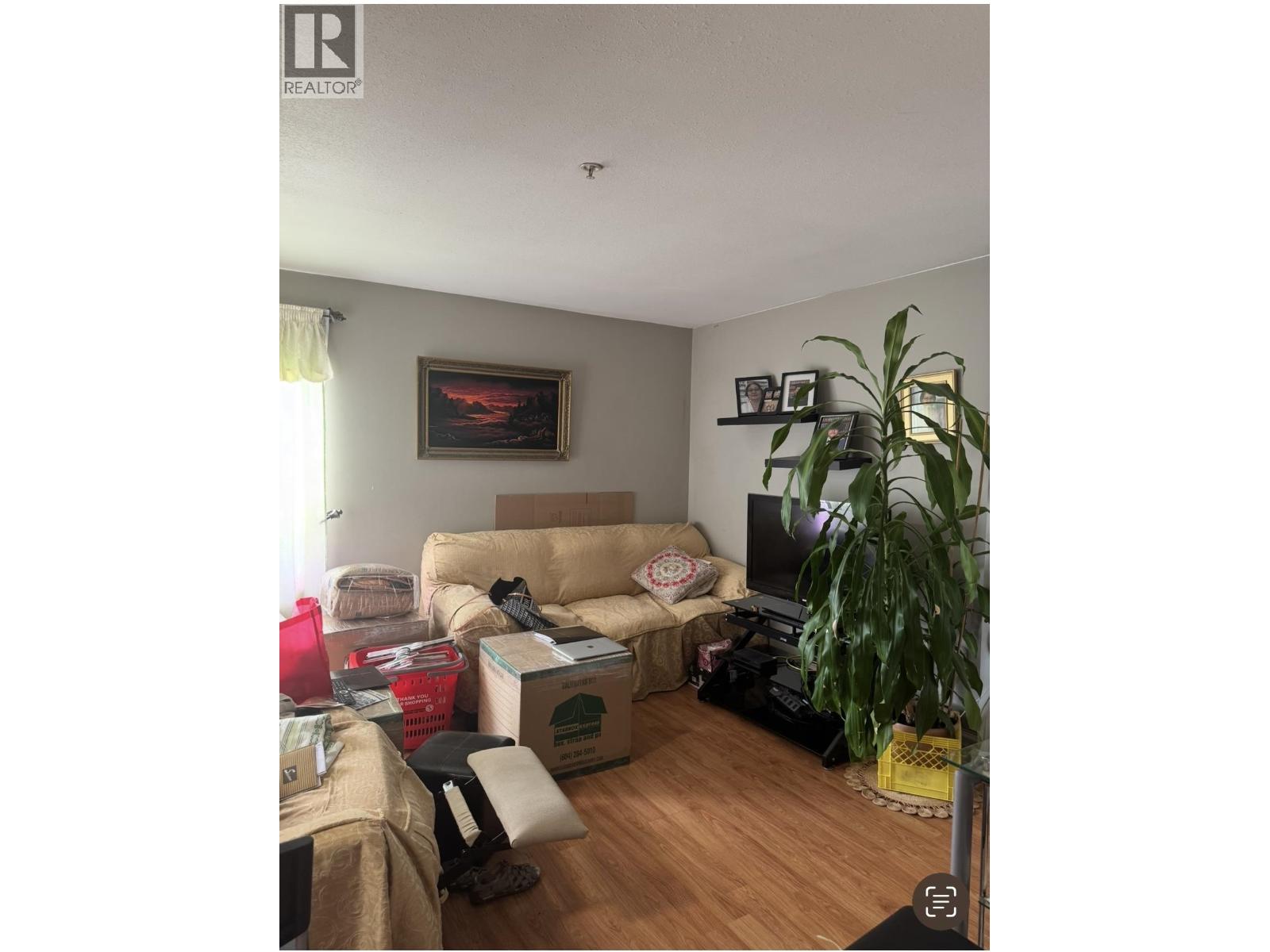 302 688 E 56th Avenue, Vancouver, British Columbia  V5X 1R7 - Photo 3 - R3039180