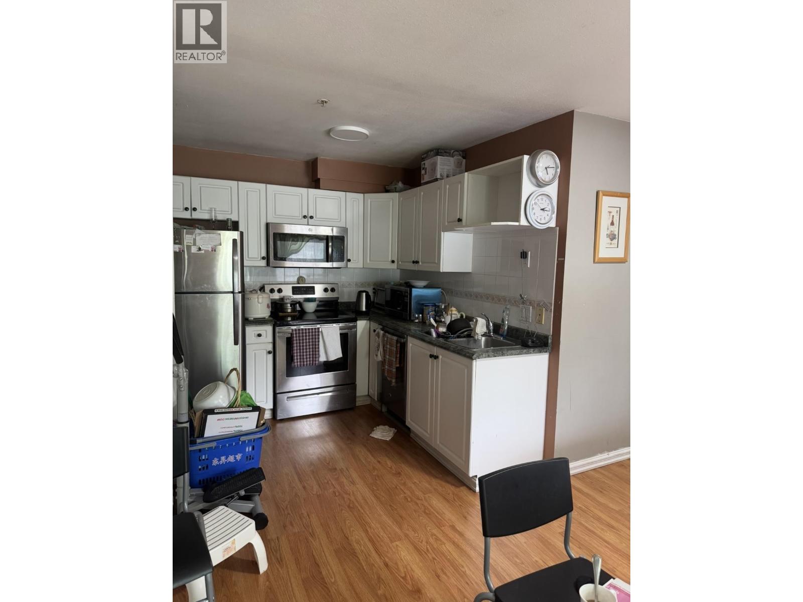 302 688 E 56th Avenue, Vancouver, British Columbia  V5X 1R7 - Photo 5 - R3039180