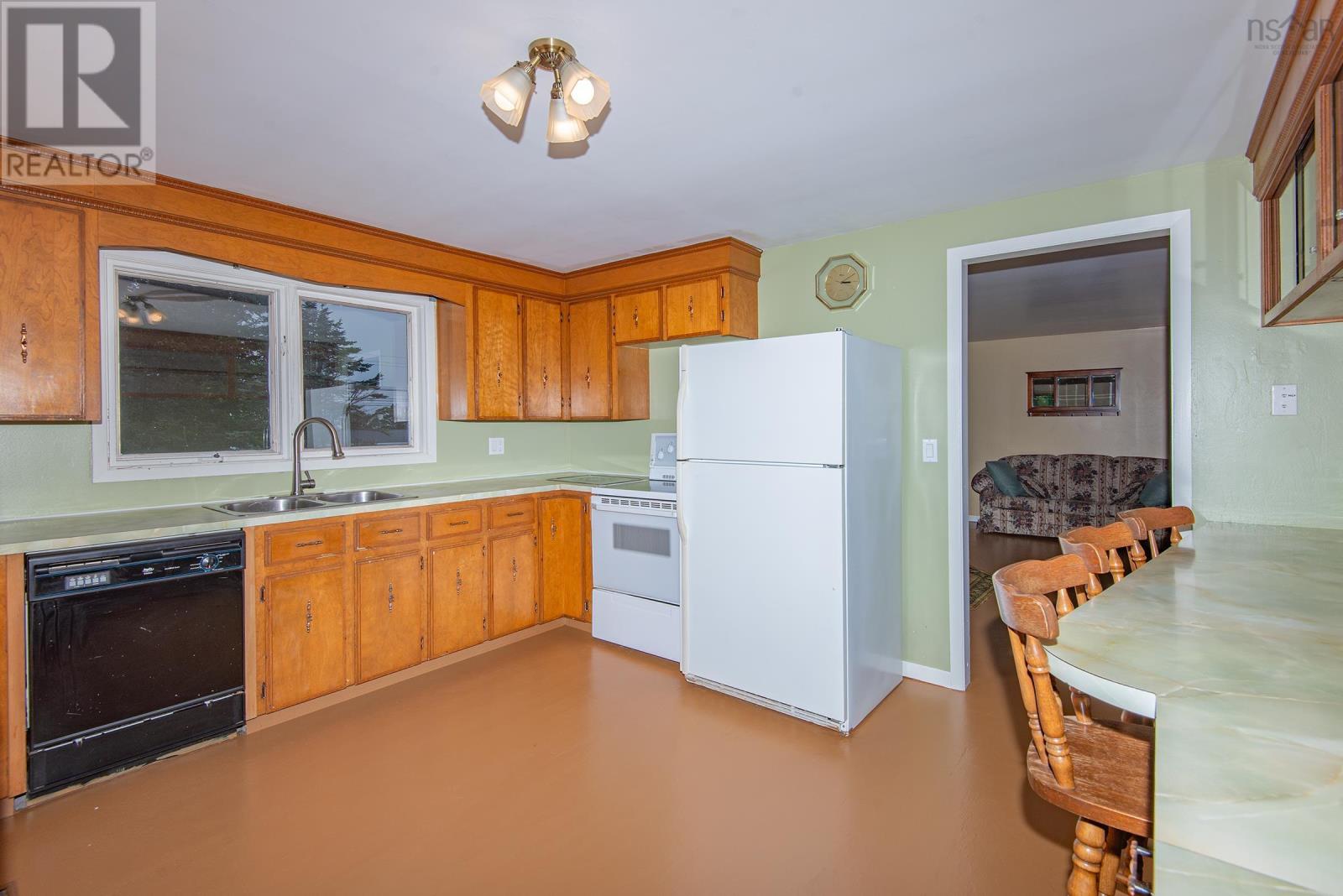 8402 Highway 1, Meteghan, Nova Scotia  B0W 2J0 - Photo 19 - 202523733