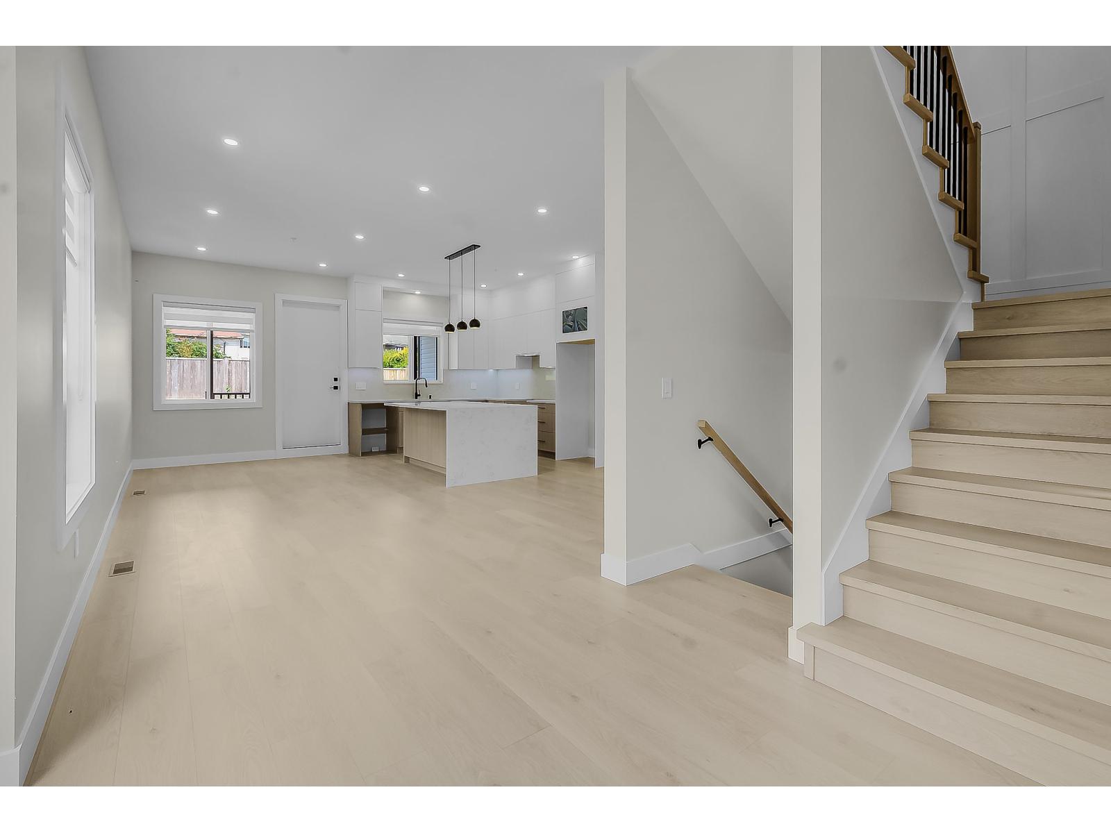 32709 Antelope Avenue, Mission, British Columbia  V2V 7A9 - Photo 6 - R3046964