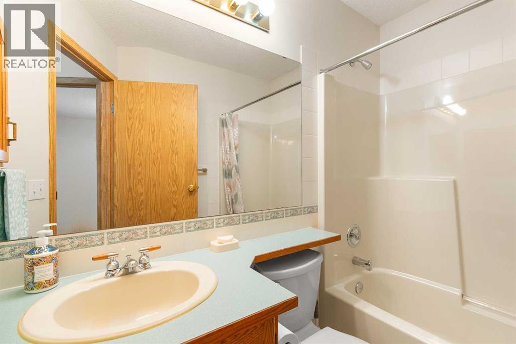 131 Tipping Close Se, Airdrie, Alberta  T4A 2A7 - Photo 27 - A2244405