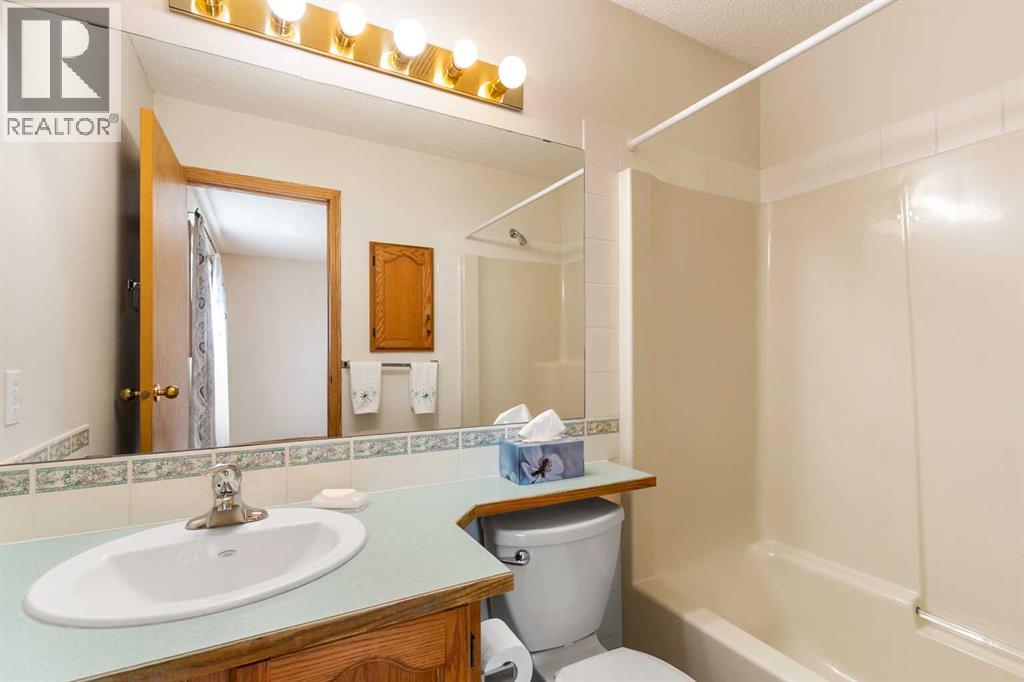 131 Tipping Close Se, Airdrie, Alberta  T4A 2A7 - Photo 32 - A2244405