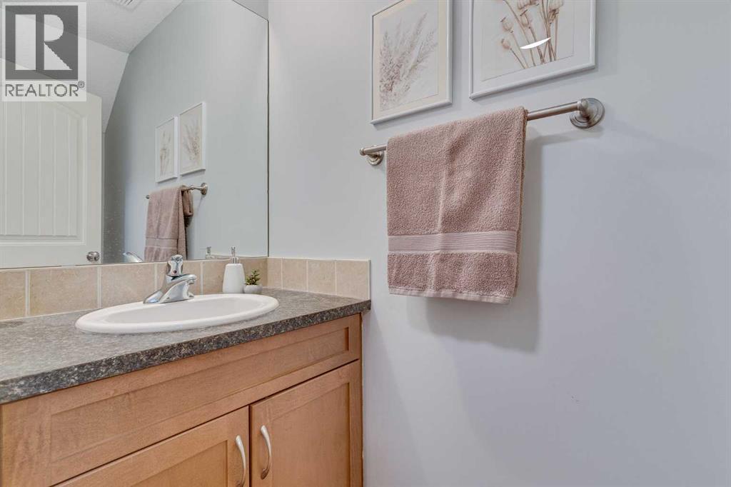 10, 203 Village Terrace Sw, Calgary, Alberta  T3H 2L2 - Photo 17 - A2249210