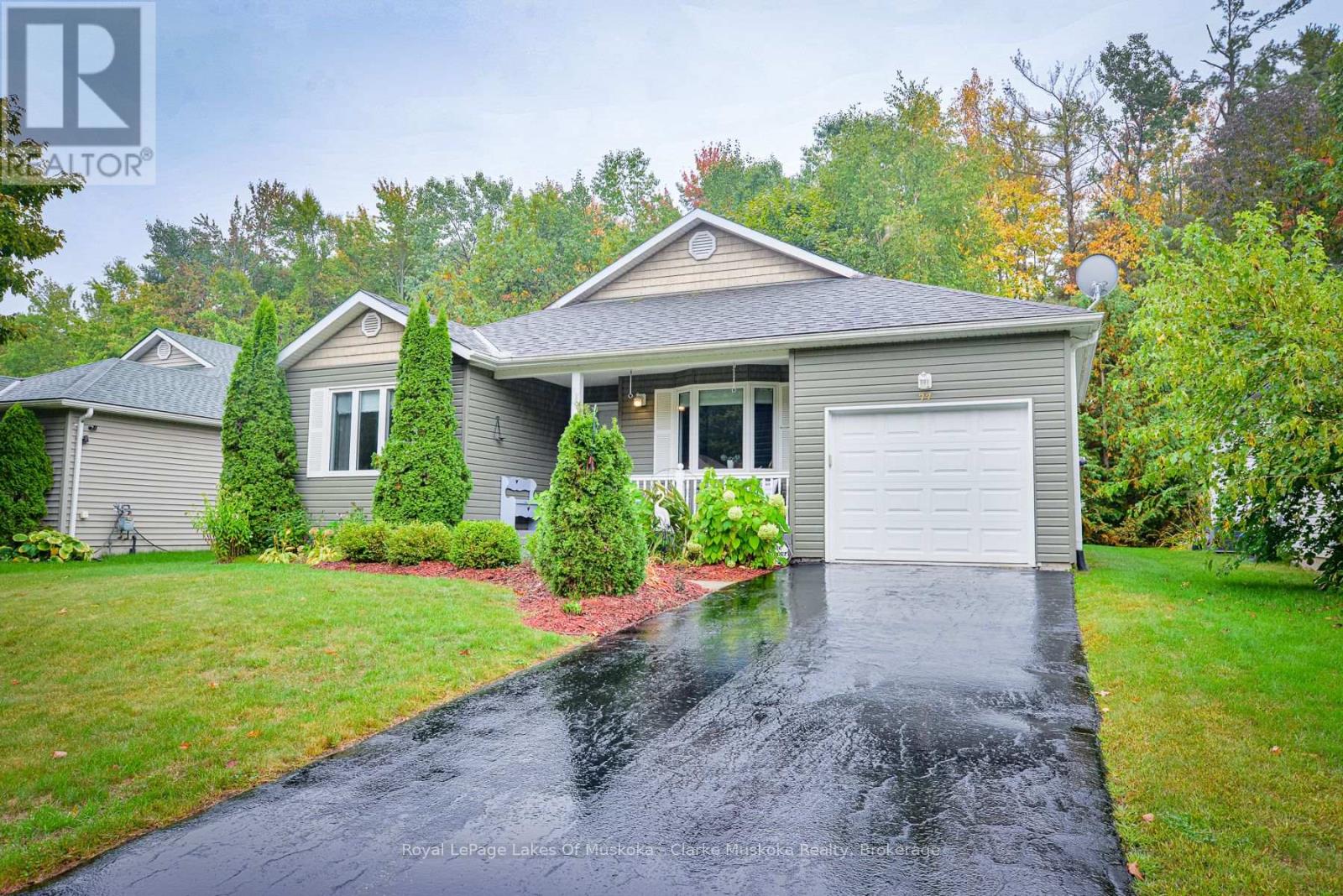 77 HEDGEWOOD LANE, Gravenhurst, Ontario
