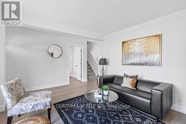 205 East 26th Street, Hamilton, Ontario  L8V 3C8 - Photo 5 - X12432970