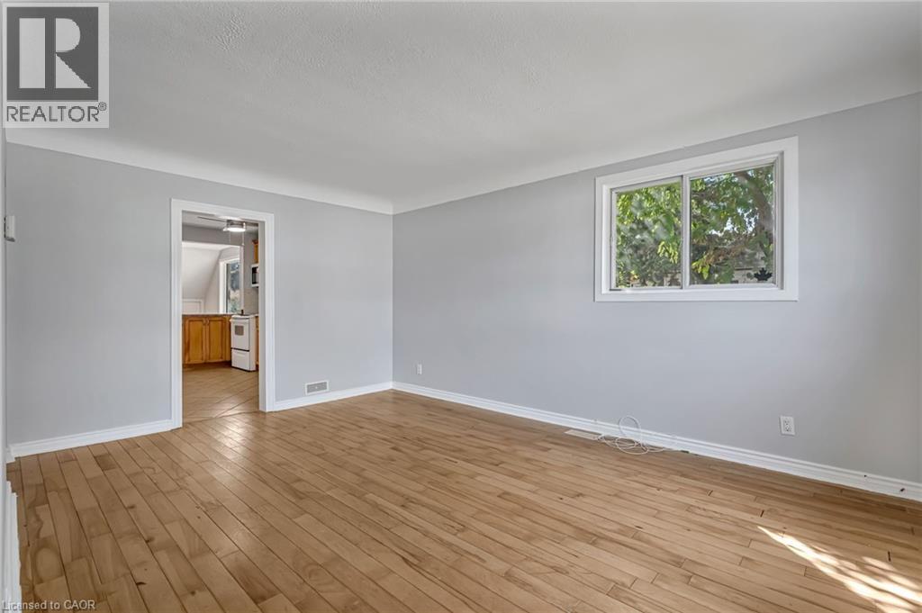 161 Cochrane Road, Hamilton, Ontario  L8K 3G3 - Photo 7 - 40774373