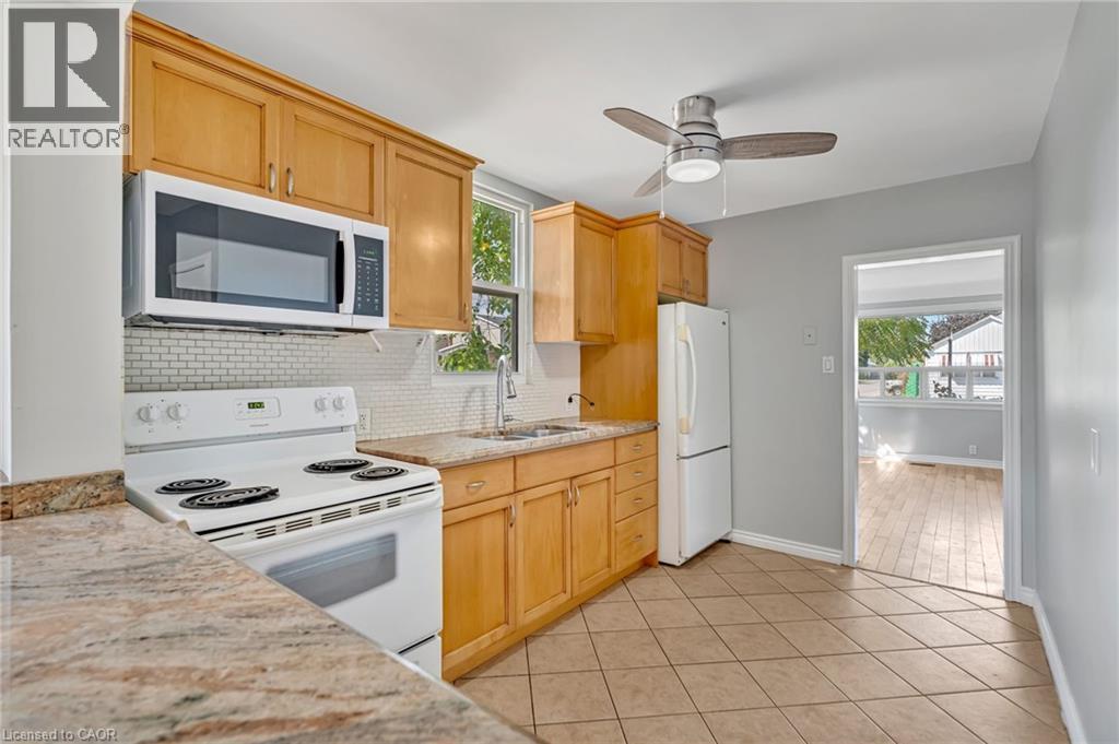 161 Cochrane Road, Hamilton, Ontario  L8K 3G3 - Photo 9 - 40774373