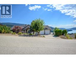 8853 Braeburn Drive, coldstream, British Columbia