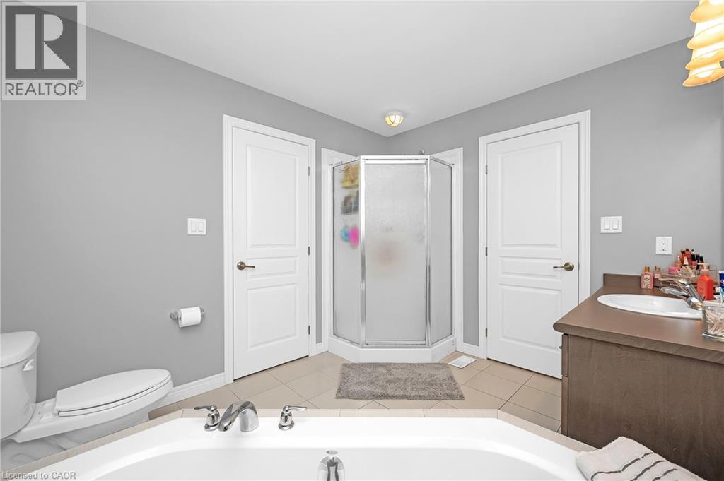 69 Escarpment Drive, Stoney Creek, Ontario  L8E 5G9 - Photo 40 - 40774396