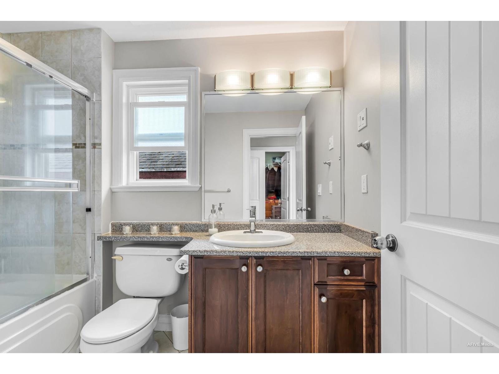 11248 87a Avenue, Delta, British Columbia  V4C 3A6 - Photo 29 - R3052990