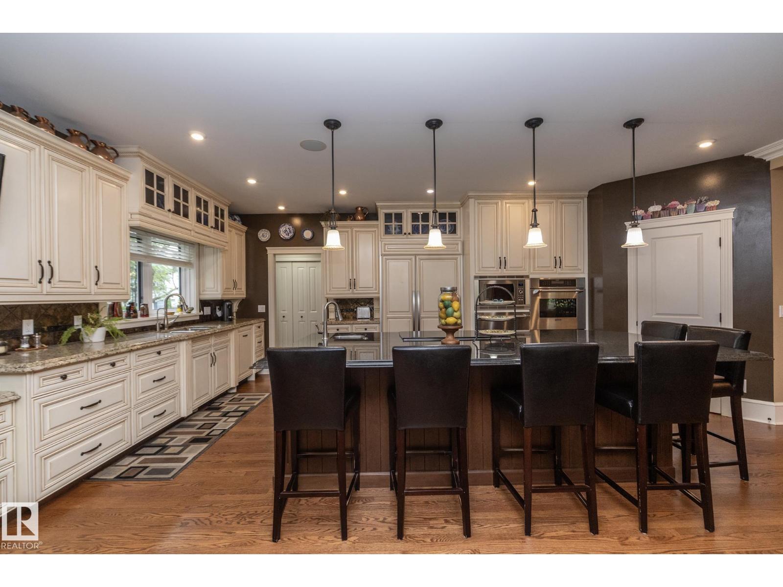 63 Fairway Dr Nw, Edmonton, Alberta  T6J 2C2 - Photo 10 - E4459990
