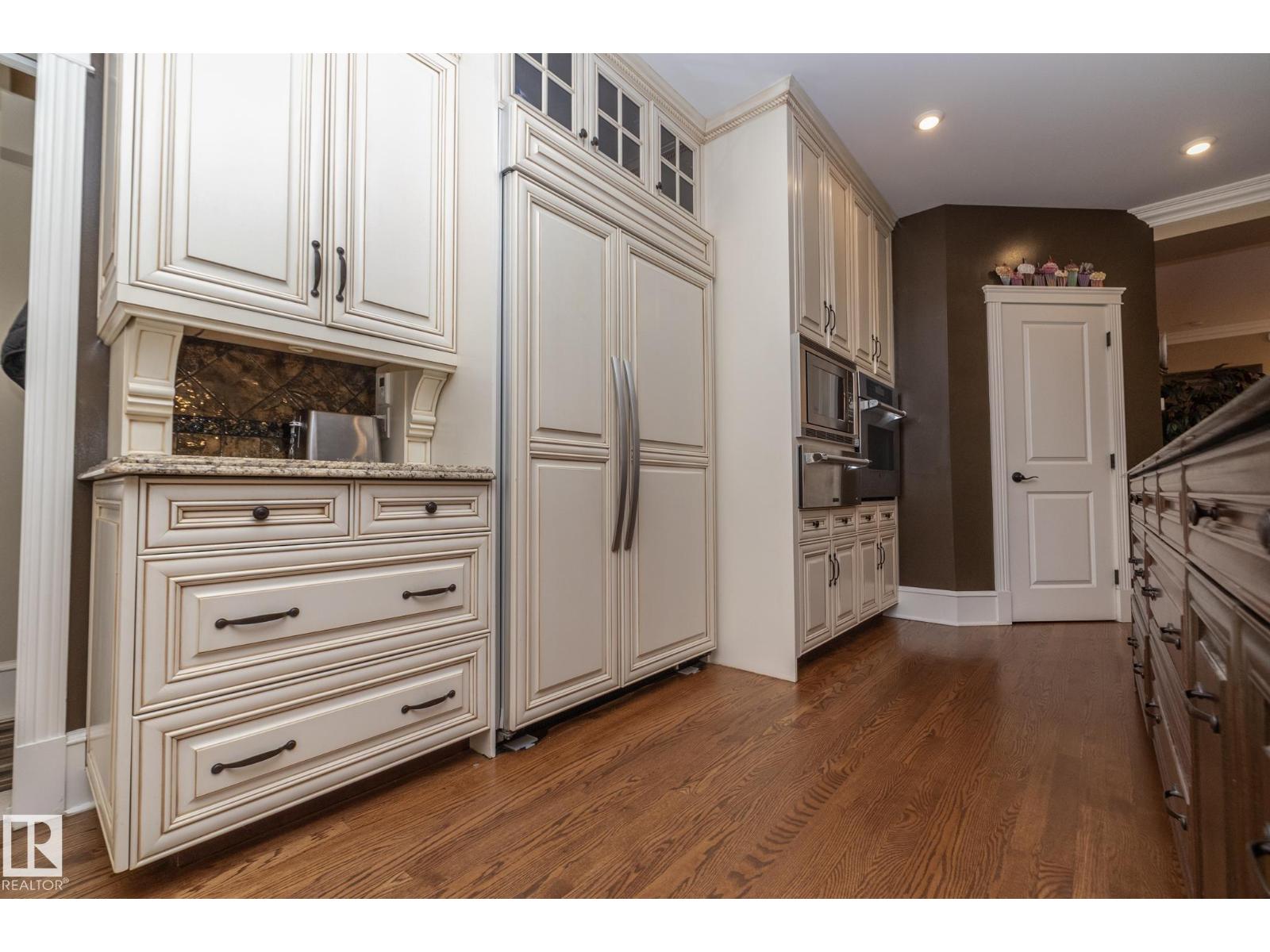 63 Fairway Dr Nw, Edmonton, Alberta  T6J 2C2 - Photo 12 - E4459990