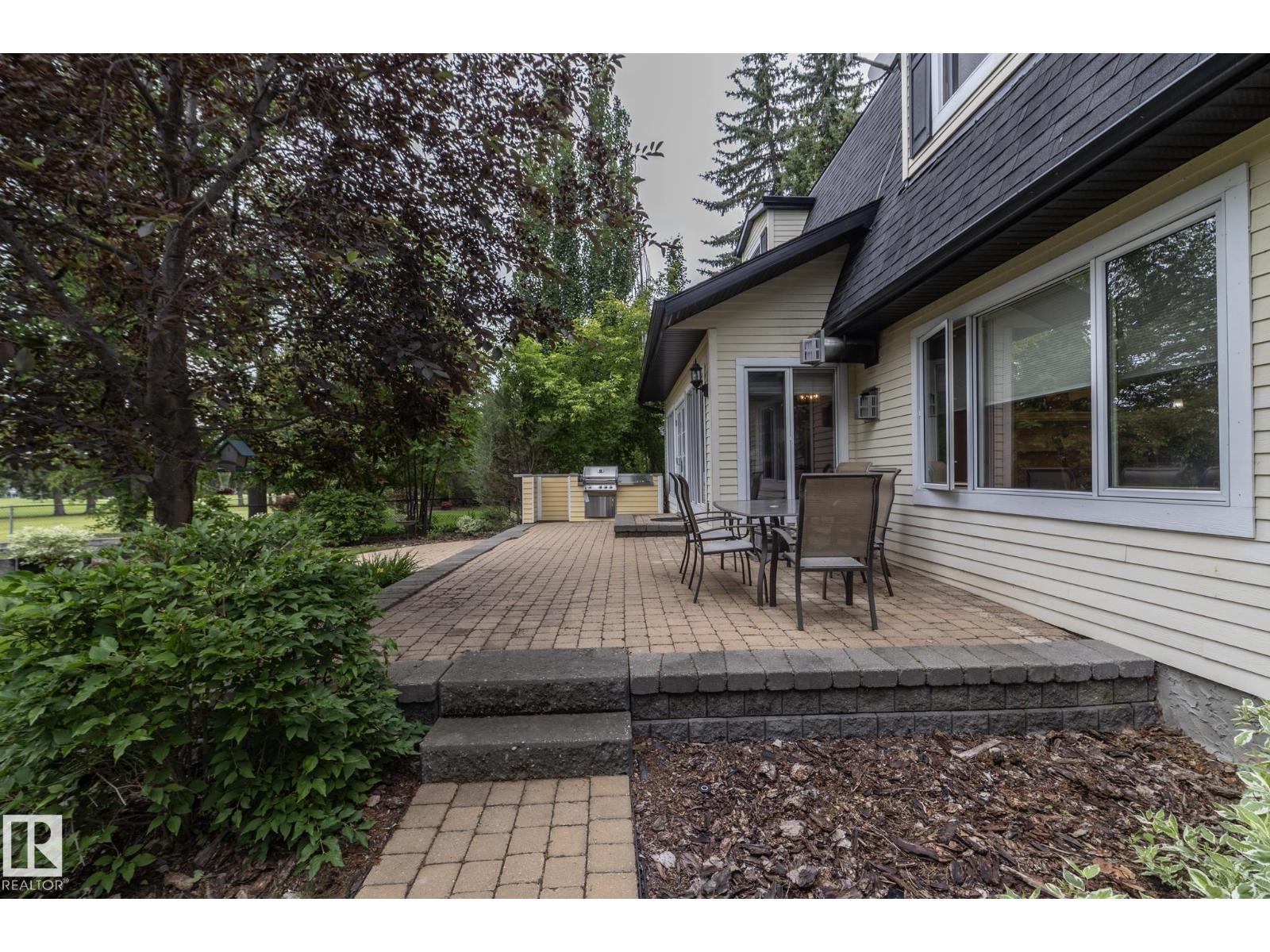 63 Fairway Dr Nw, Edmonton, Alberta  T6J 2C2 - Photo 59 - E4459990