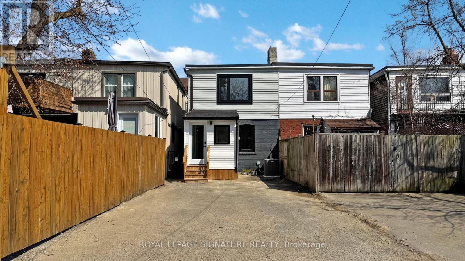 914 Broadview Avenue, Toronto, Ontario  M4K 2R1 - Photo 24 - E12432832