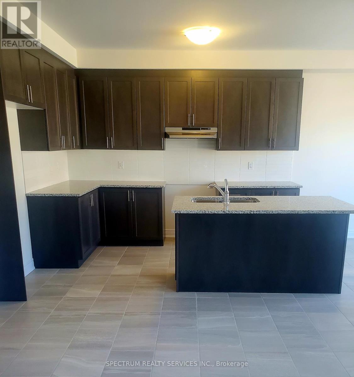 2283 Rudell Road E, Clarington, Ontario  L1B 0W4 - Photo 2 - E12432846