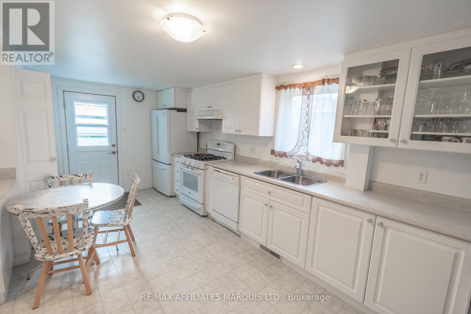 1200 Notre Dame Street, Cornwall, Ontario  K6J 4Y6 - Photo 3 - X12432976