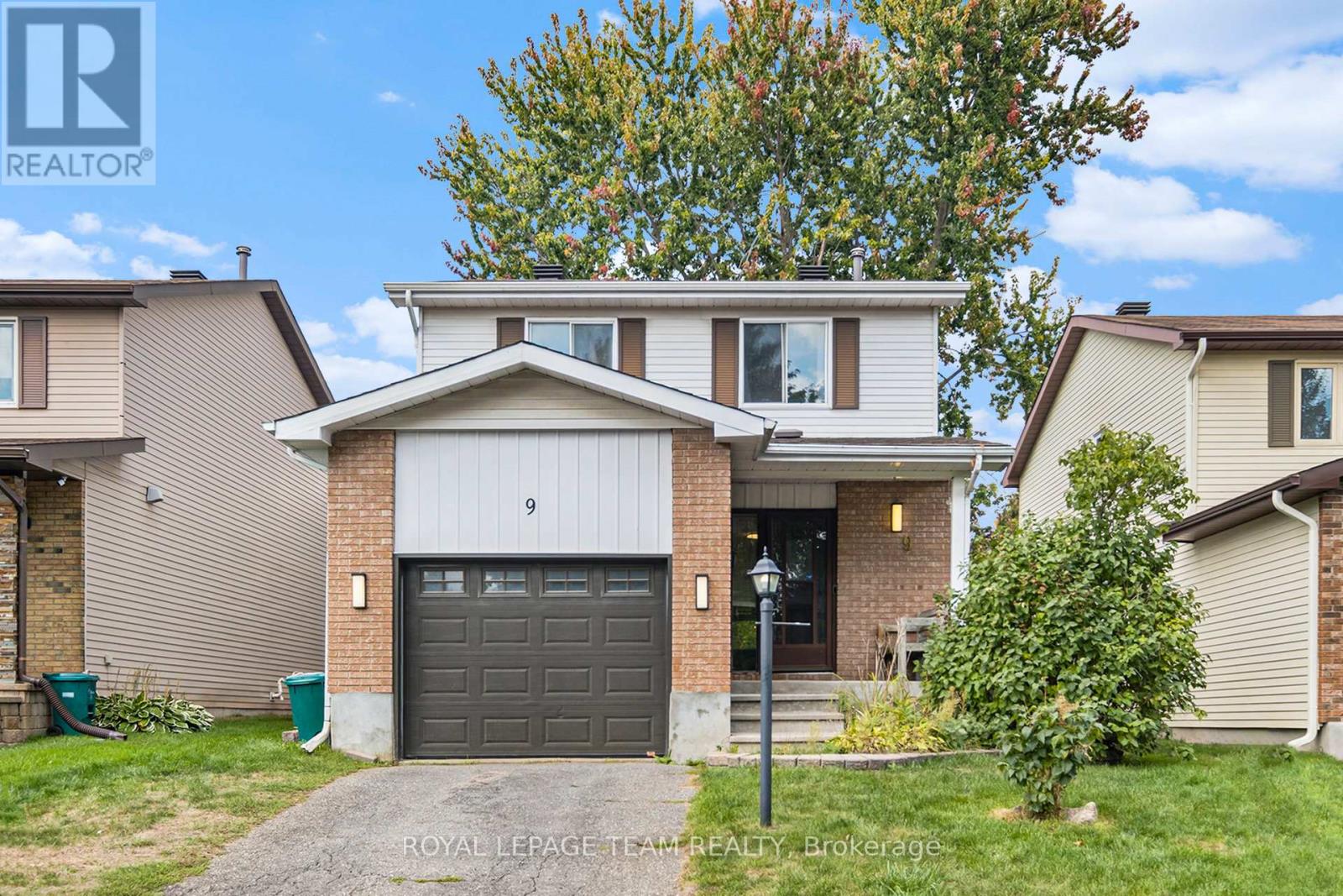 9 Glacier Street S, Ottawa, Ontario  K2J 2M7 - Photo 2 - X12432796