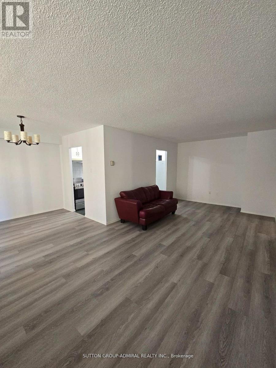 205 - 180 Dudley Avenue, Markham, Ontario  L3T 4X2 - Photo 5 - N12432867
