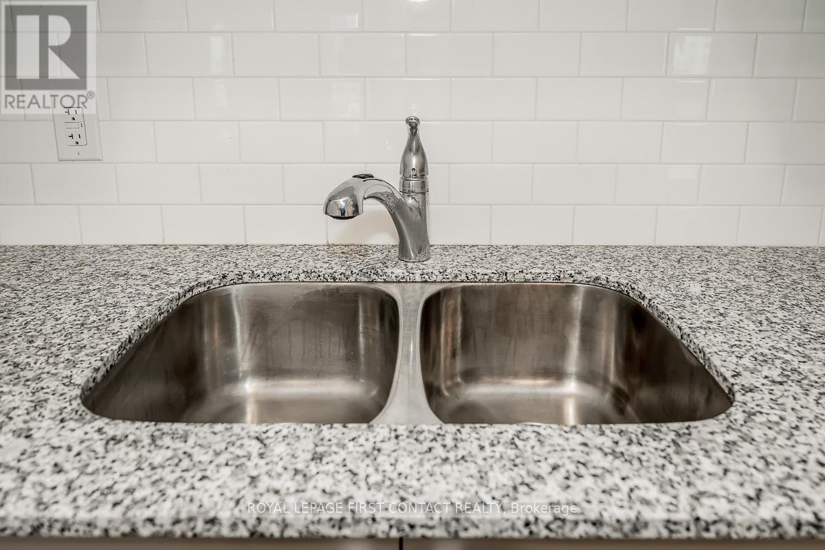 207 - 1 Chef Lane, Barrie, Ontario  L9J 0T1 - Photo 18 - S12432843