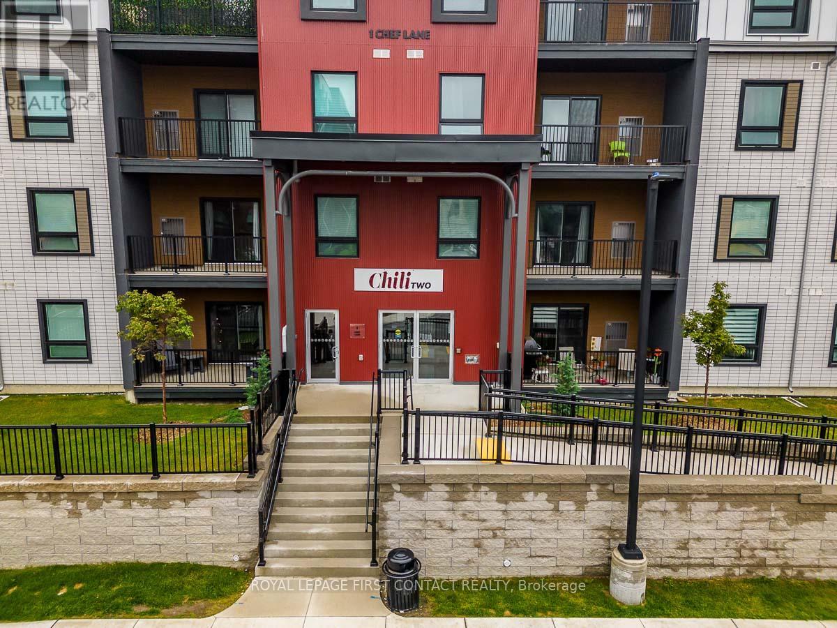 207 - 1 Chef Lane, Barrie, Ontario  L9J 0T1 - Photo 3 - S12432843