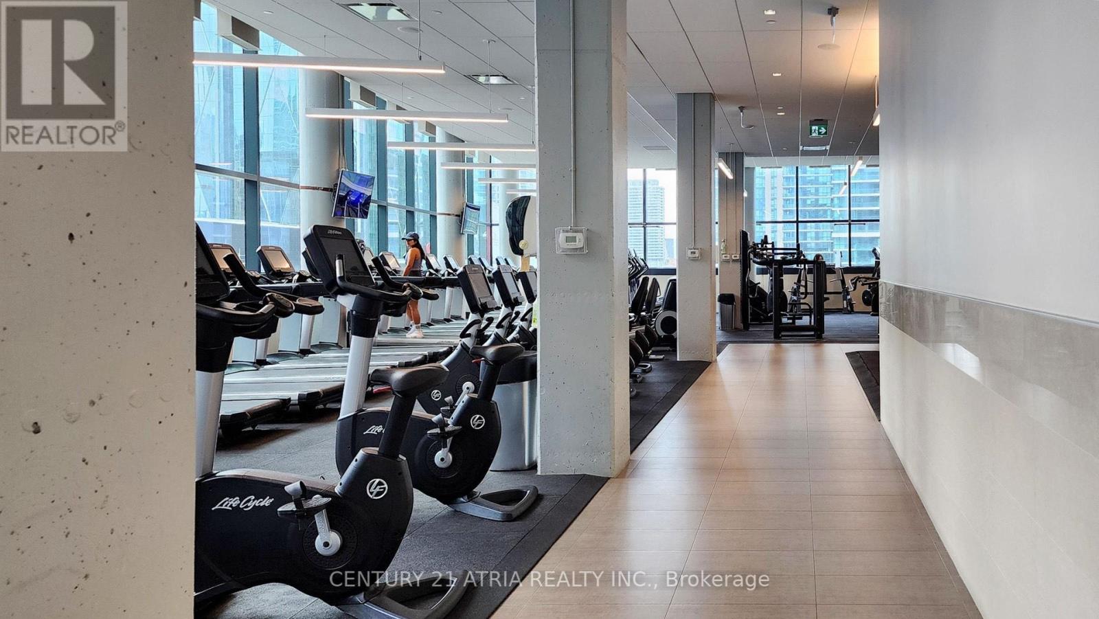 1008 - 100 Harbour Street, Toronto, Ontario  M5J 0B5 - Photo 2 - C12432957
